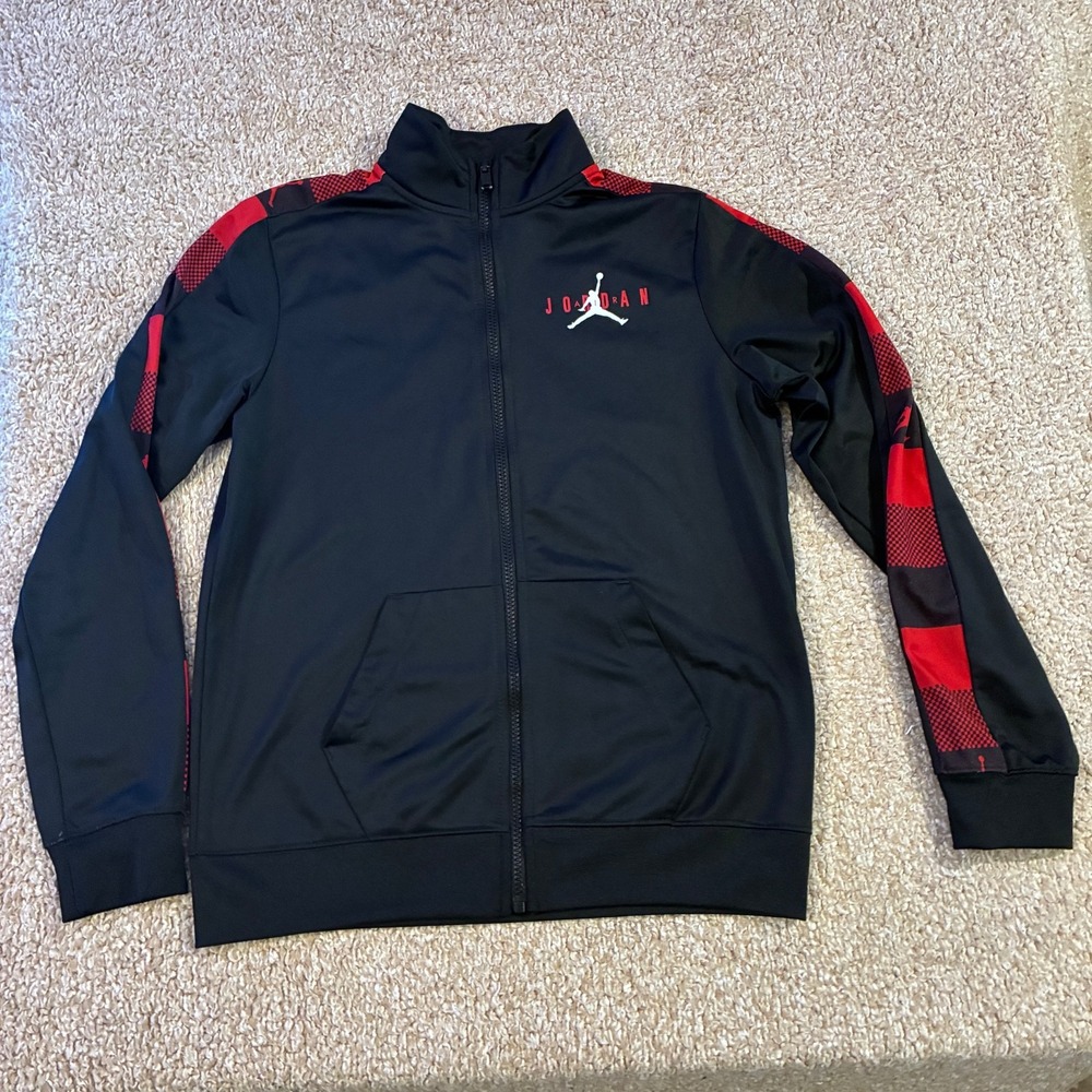 Air Jordan Jumpman Black Red Plaid Zip Up Track Jacket Mock Neck Youth XL 13‑15